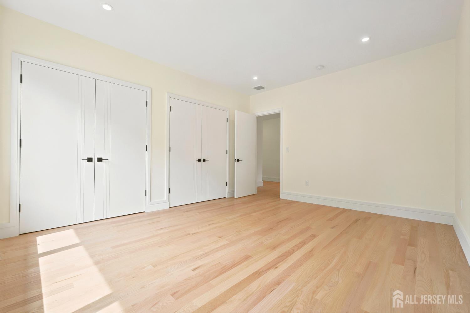 11 Gordon Avenue Spotswood NJ 08884