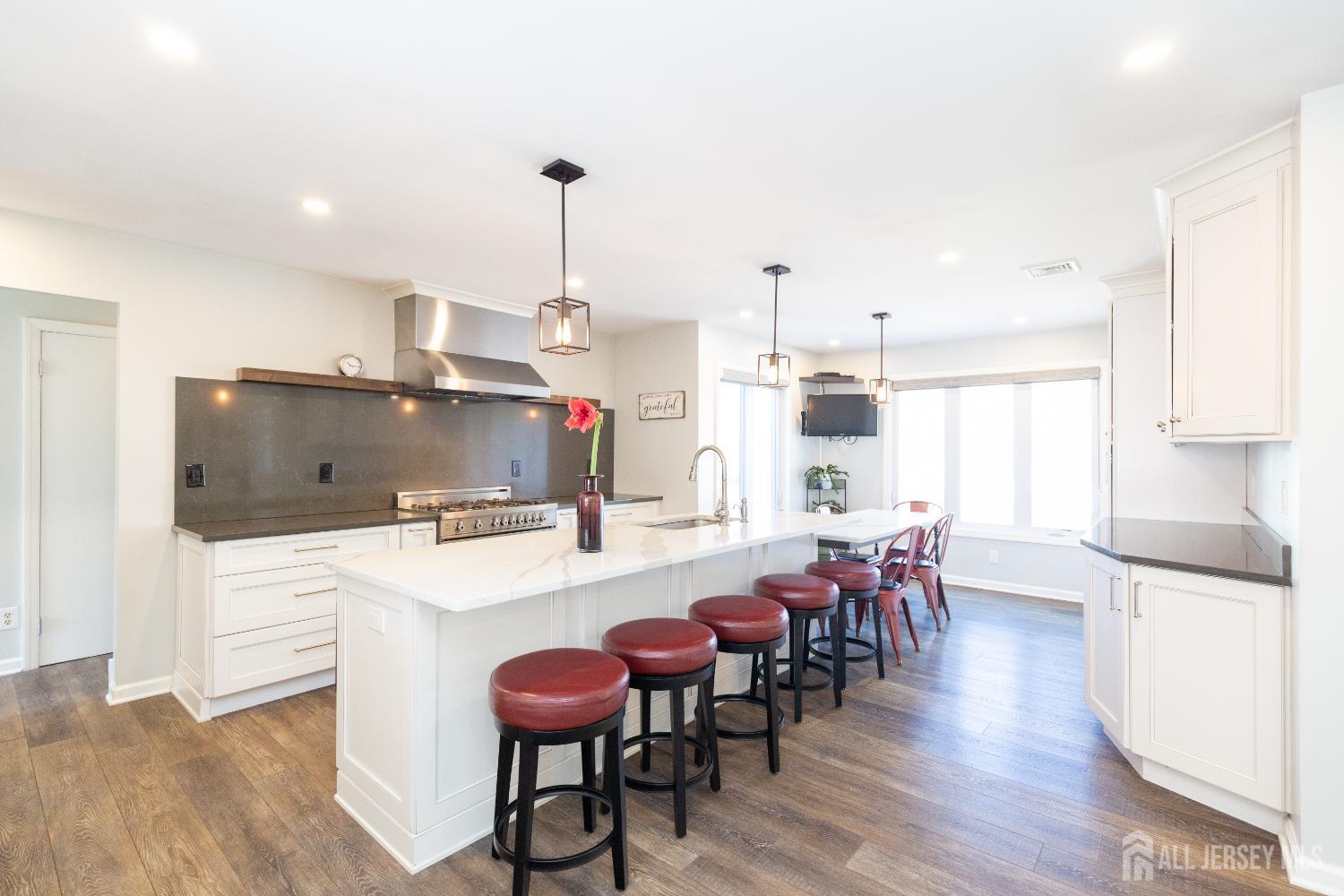 67 Thomas Place Edison NJ 08837