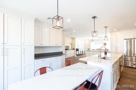 67 Thomas Place Edison NJ 08837
