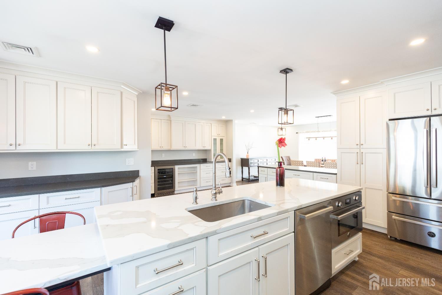 67 Thomas Place Edison NJ 08837