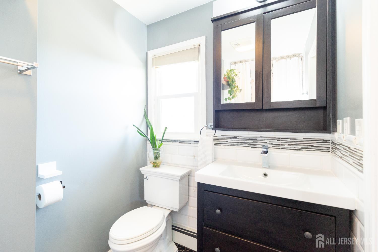 67 Thomas Place Edison NJ 08837