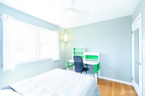 67 Thomas Place Edison NJ 08837