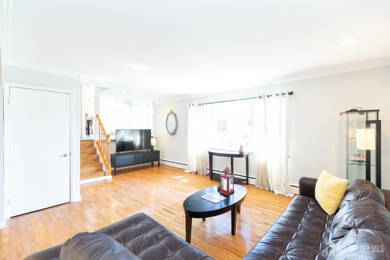 67 Thomas Place Edison NJ 08837