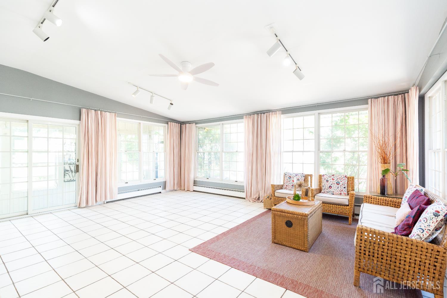 67 Thomas Place Edison NJ 08837