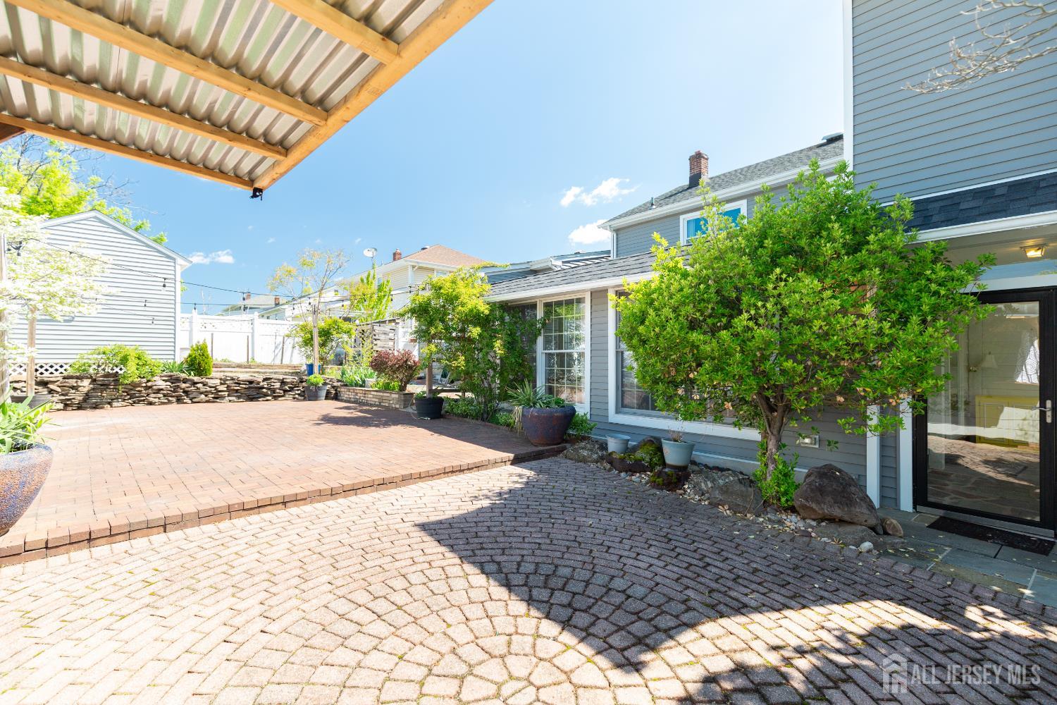 67 Thomas Place Edison NJ 08837