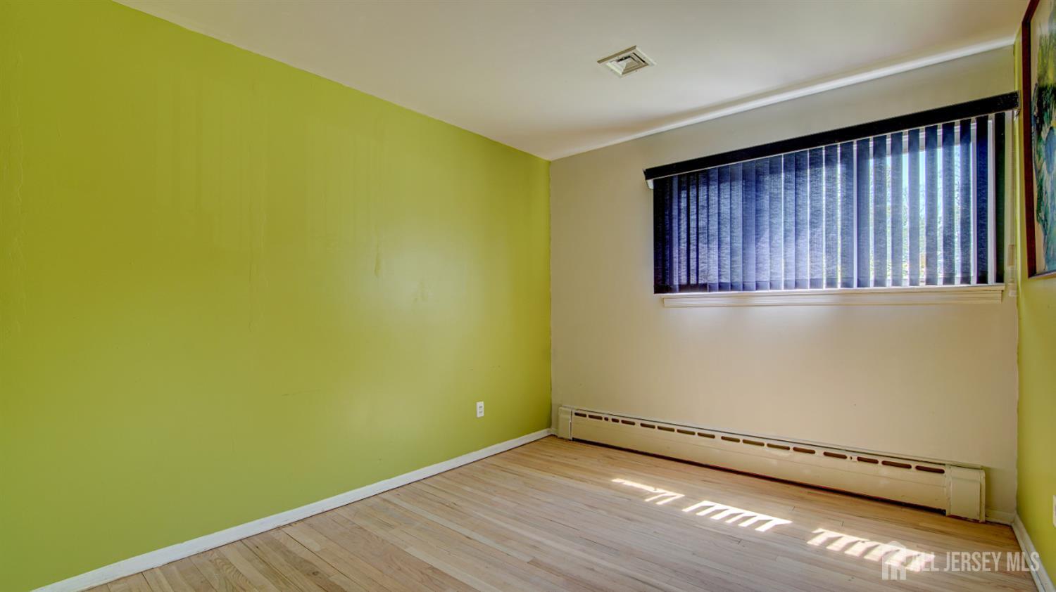 2 Birchwood Road Jamesburg NJ 08831
