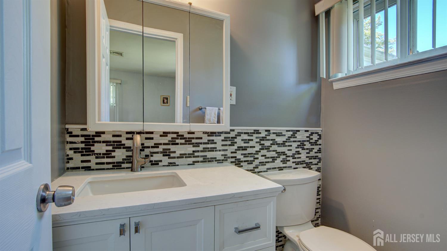 2 Birchwood Road Jamesburg NJ 08831