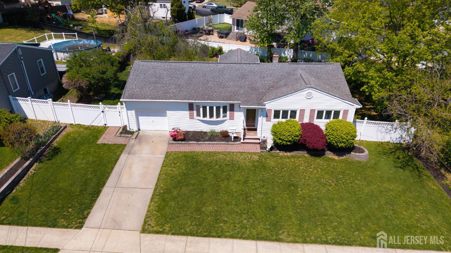 2 Birchwood Road Jamesburg NJ 08831