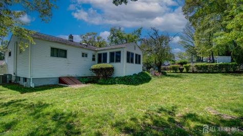 2 Birchwood Road Jamesburg NJ 08831