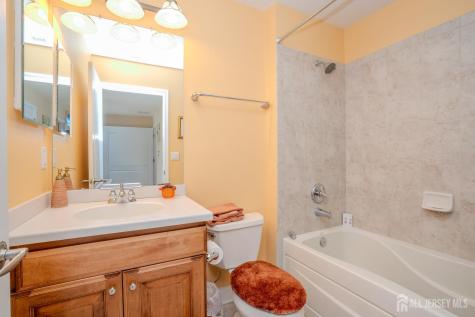 2 Rustic Court Monroe NJ 08831