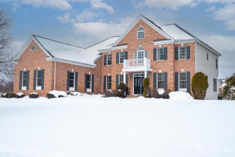 2 Rustic Court Monroe NJ 08831