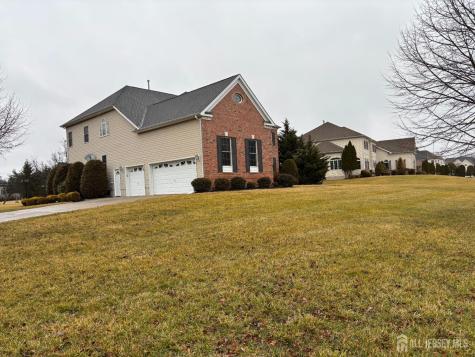 2 Rustic Court Monroe NJ 08831