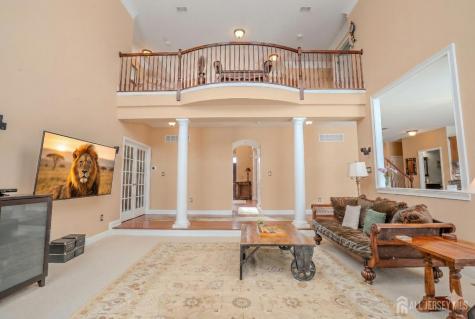 2 Rustic Court Monroe NJ 08831
