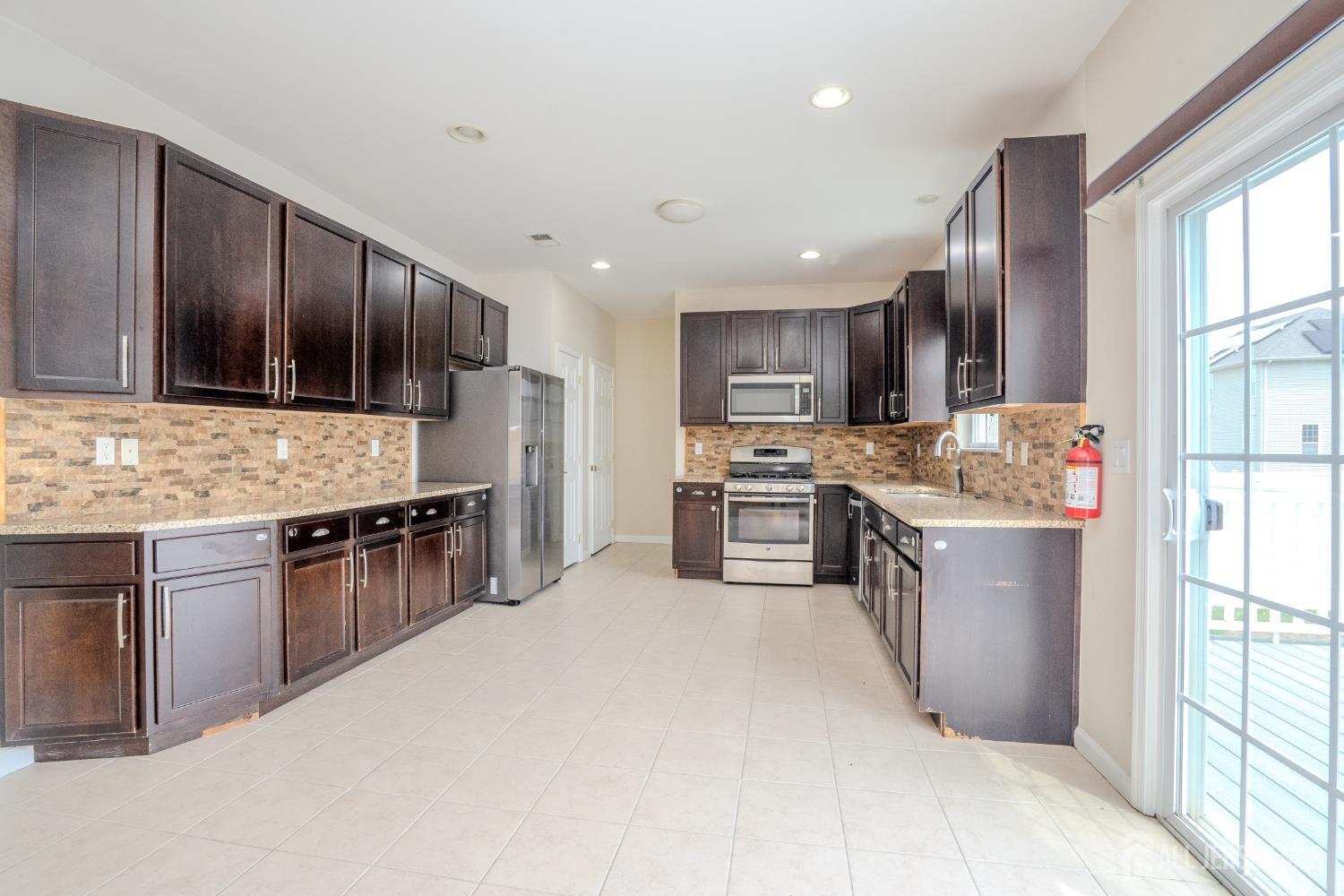 3 Maxwell Road Monroe NJ 08831