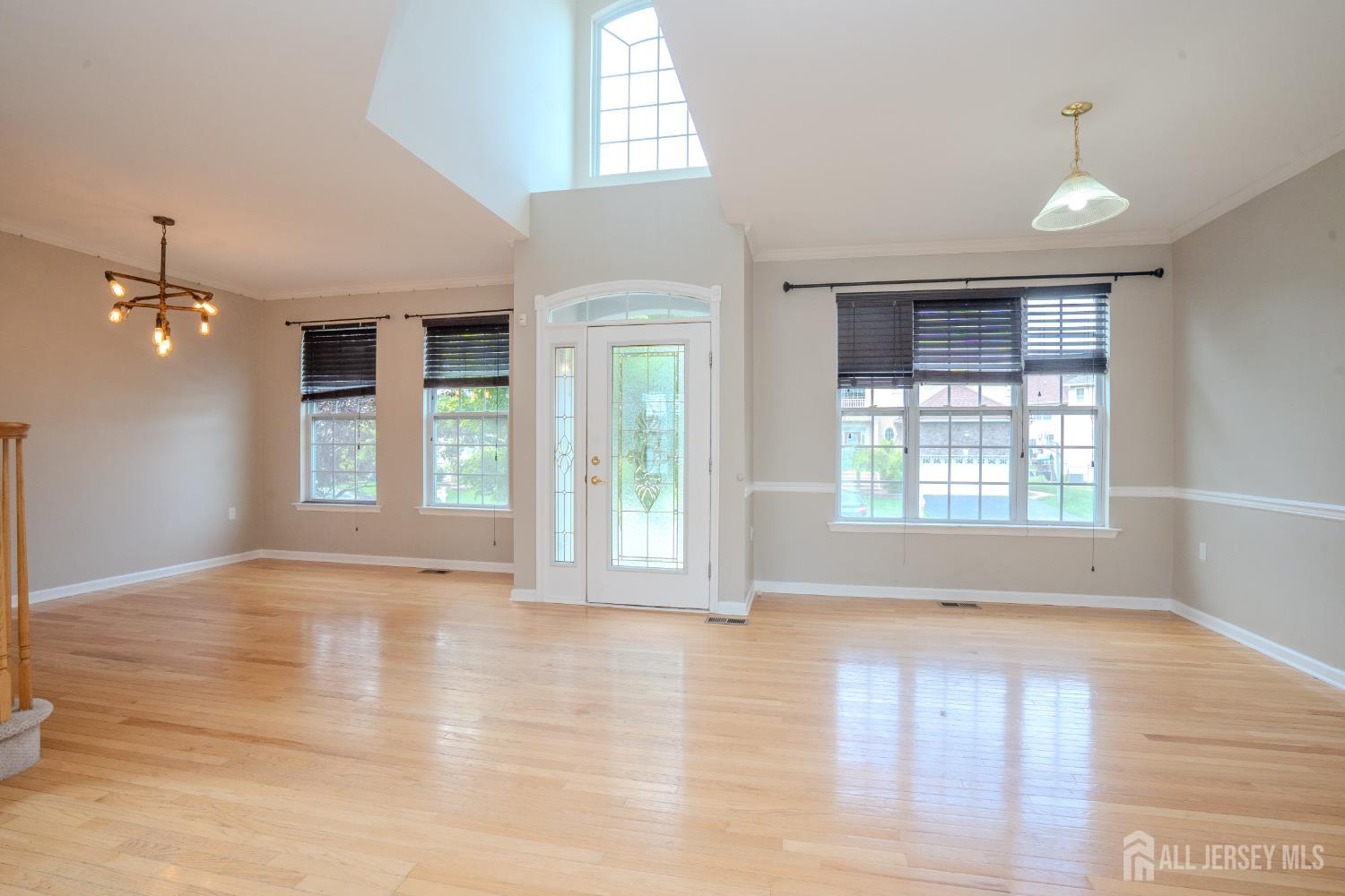3 Maxwell Road Monroe NJ 08831
