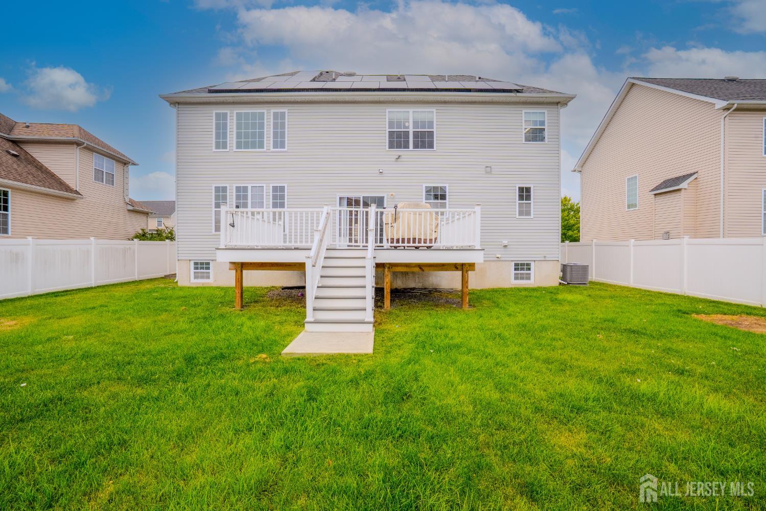 3 Maxwell Road Monroe NJ 08831