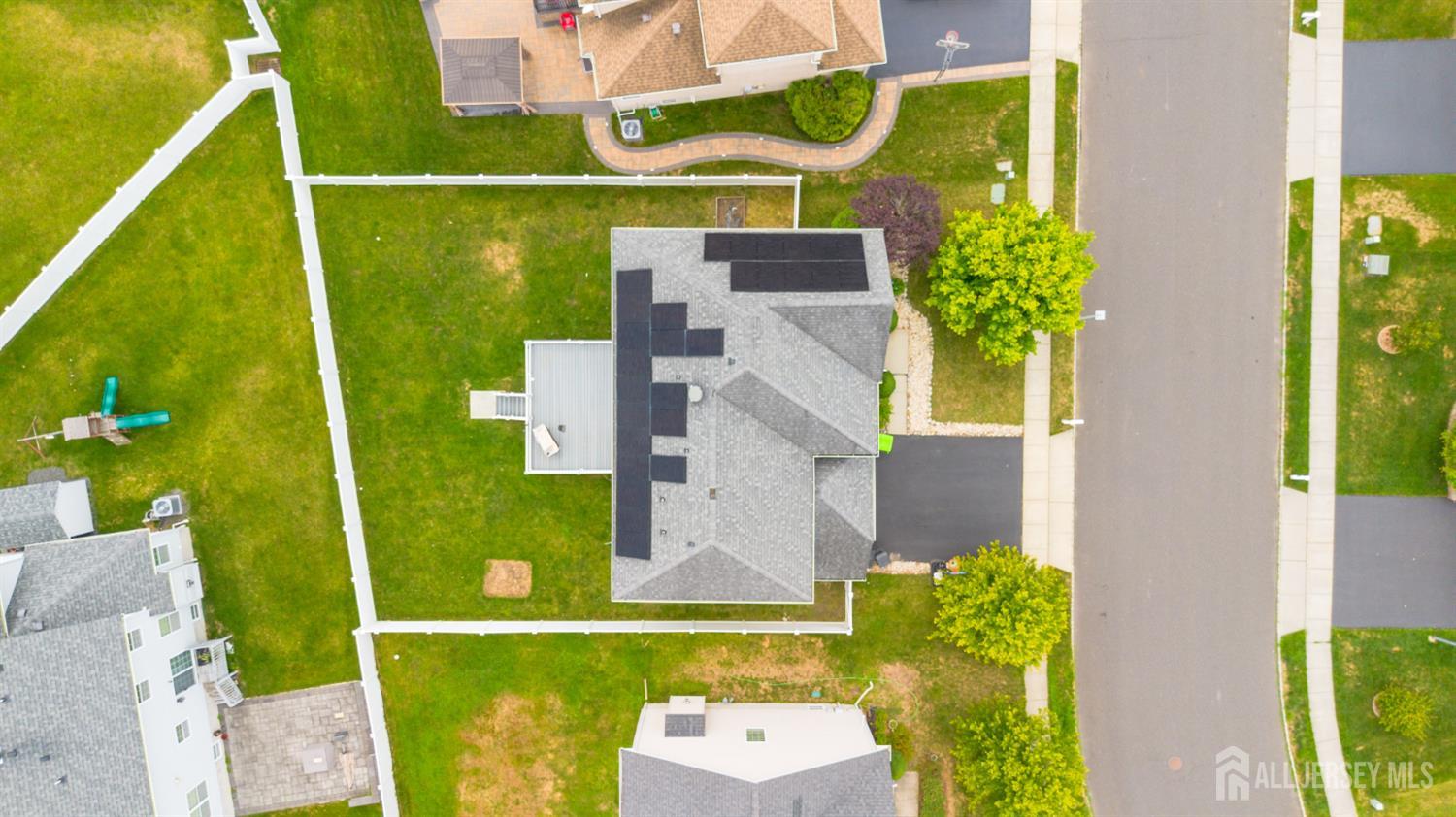 3 Maxwell Road Monroe NJ 08831
