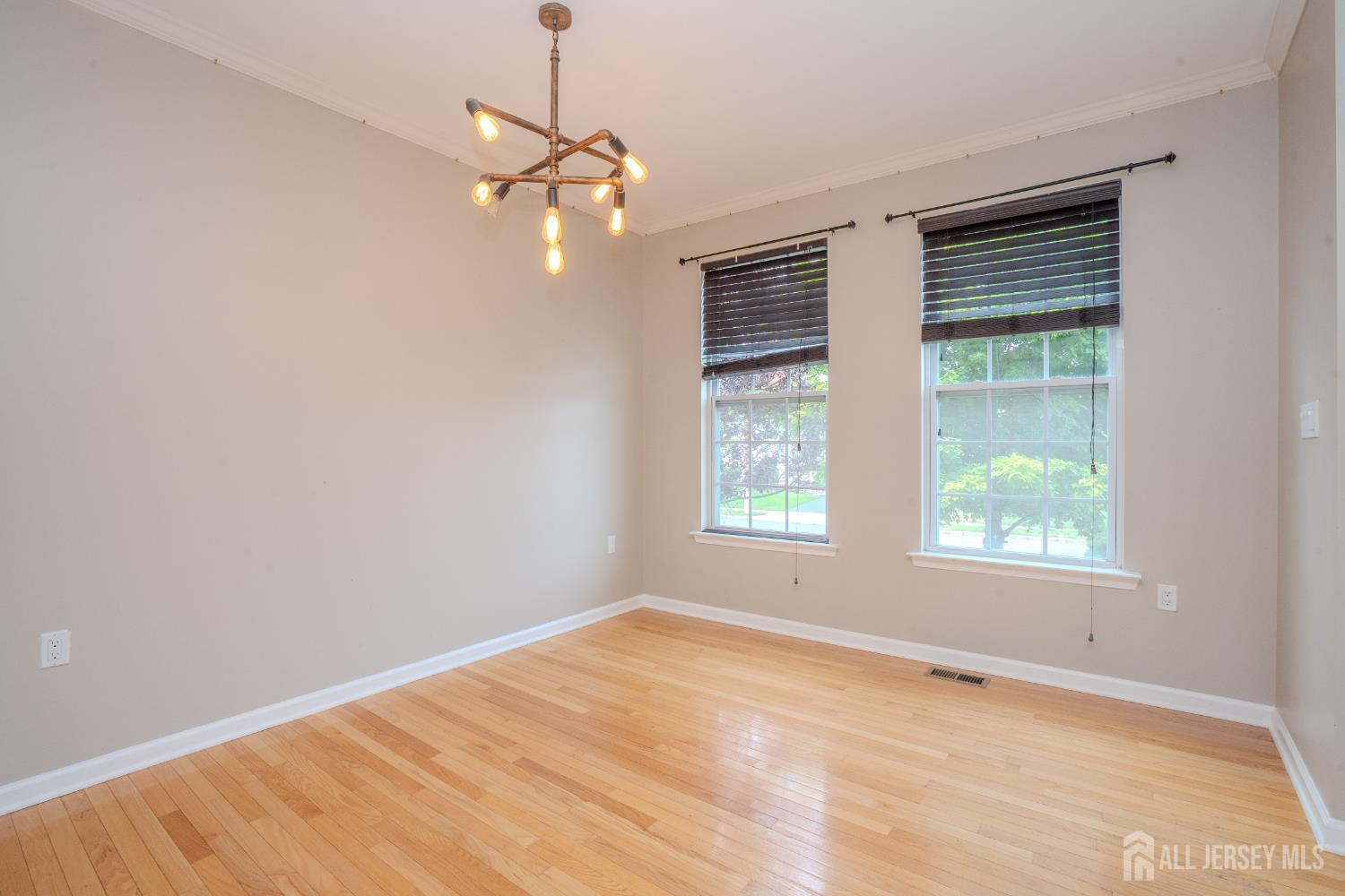 3 Maxwell Road Monroe NJ 08831