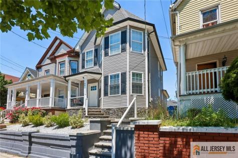 96 Gordon Street Perth Amboy NJ 08861