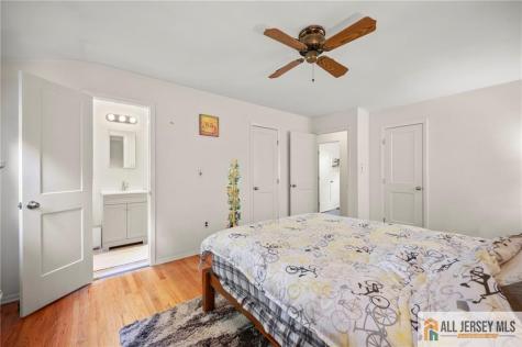 15 Kings Road East Brunswick NJ 08816