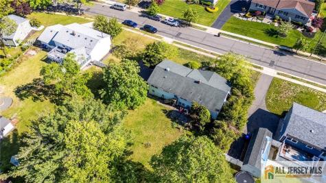 15 Kings Road East Brunswick NJ 08816