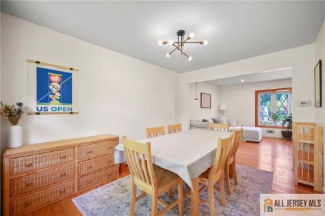 15 Kings Road East Brunswick NJ 08816