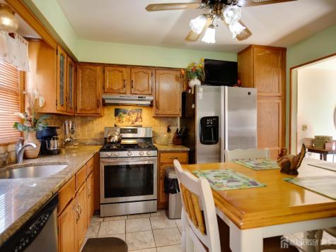 15 E Walnut Street Colonia NJ 07067