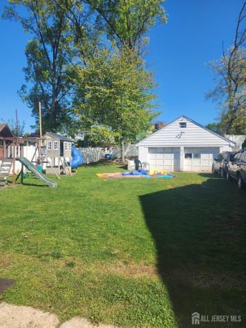 215 Summit Avenue Fords NJ 08863