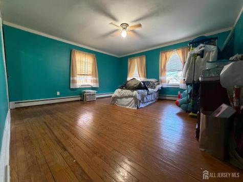 176 Washington Road Sayreville NJ 08872