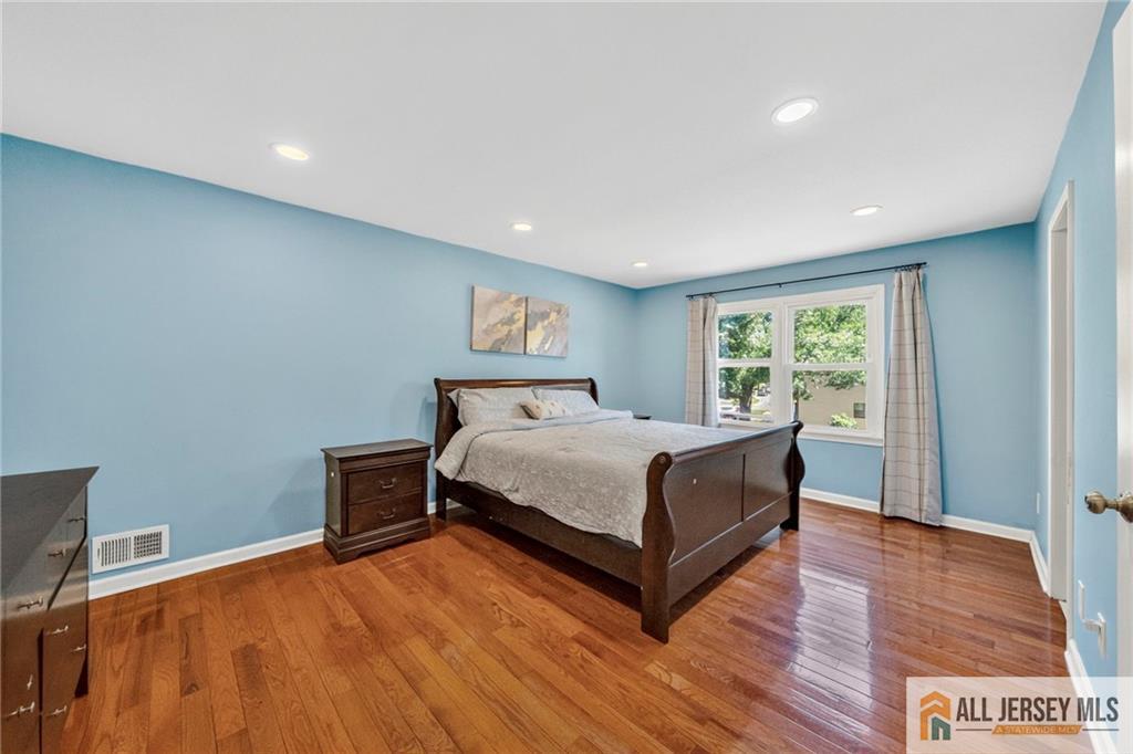 65 Stanley Avenue South Brunswick NJ 08810