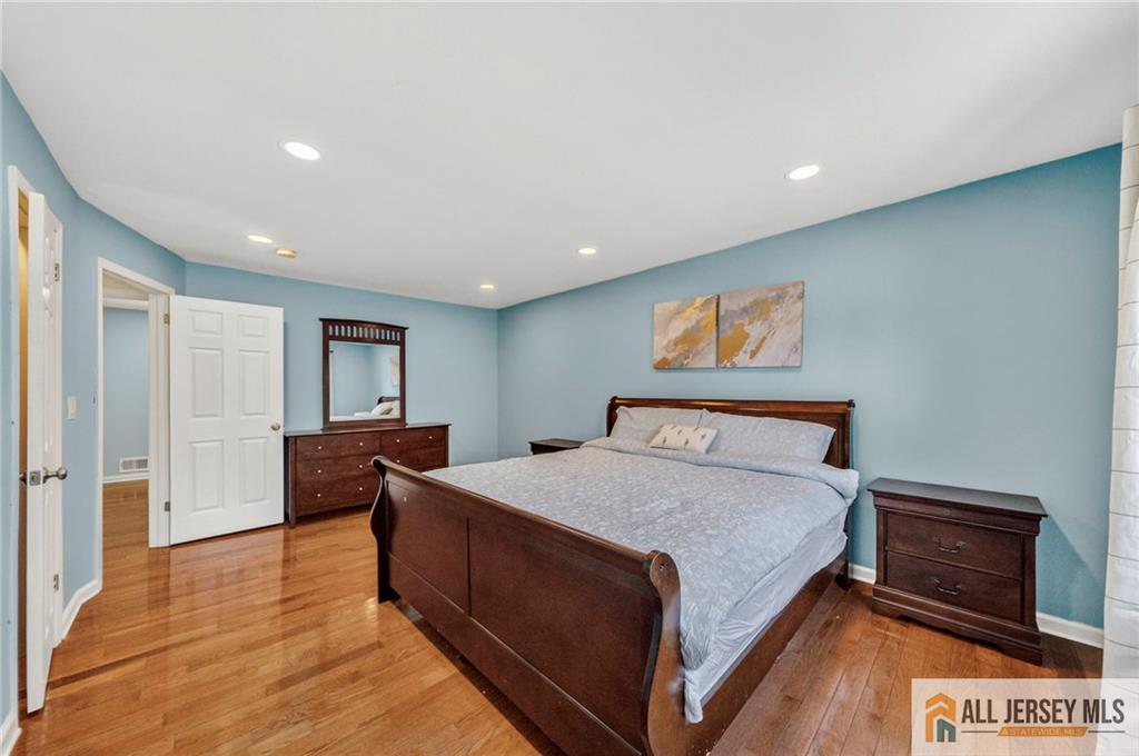 65 Stanley Avenue South Brunswick NJ 08810