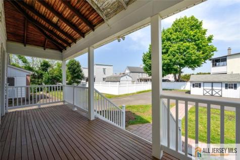 37 E Somerset Street Raritan NJ 08869