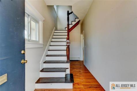 37 E Somerset Street Raritan NJ 08869