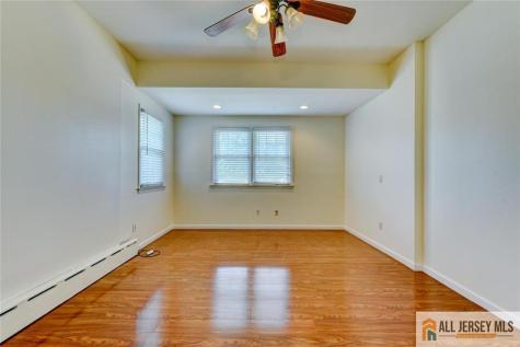 37 E Somerset Street Raritan NJ 08869