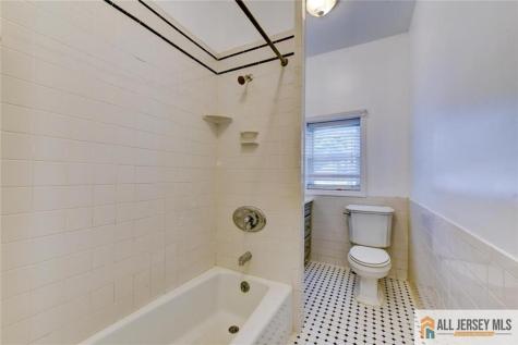 37 E Somerset Street Raritan NJ 08869