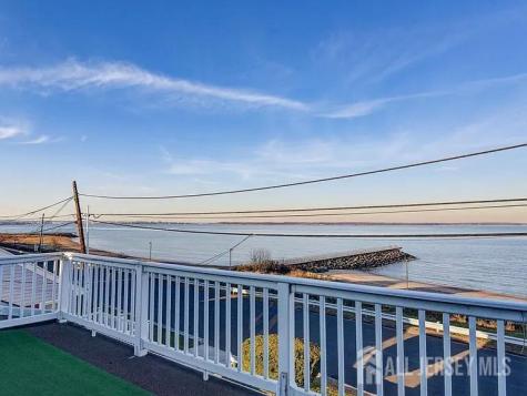 238 Shoreland Circle South Amboy NJ 08879