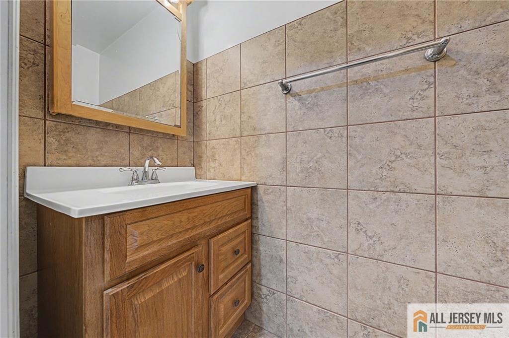 24 Belmont Avenue South River NJ 08882