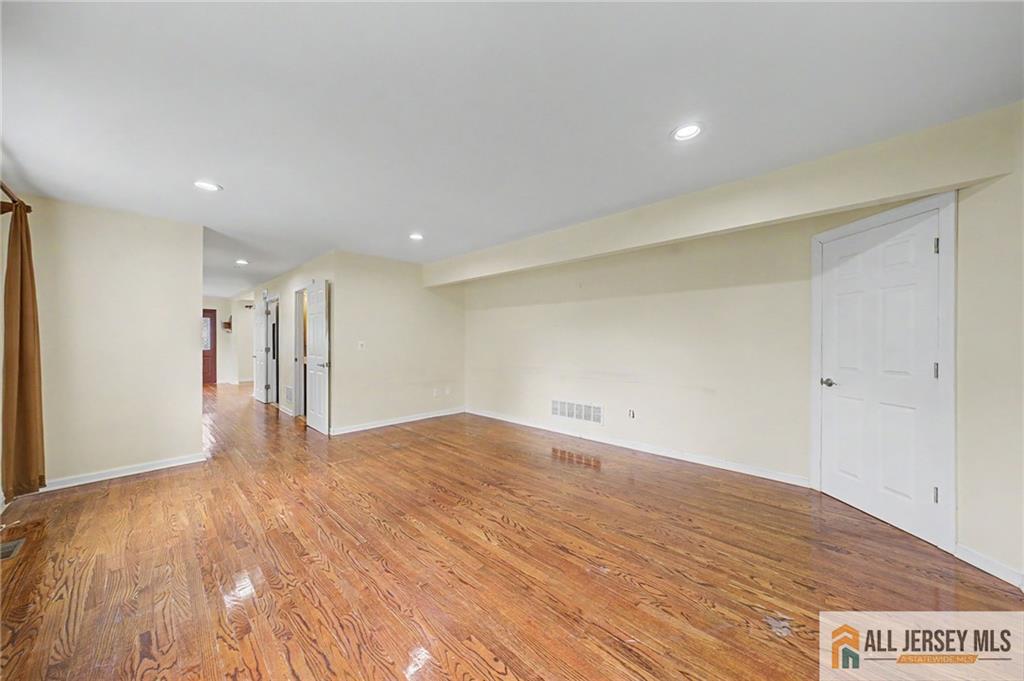 24 Belmont Avenue South River NJ 08882