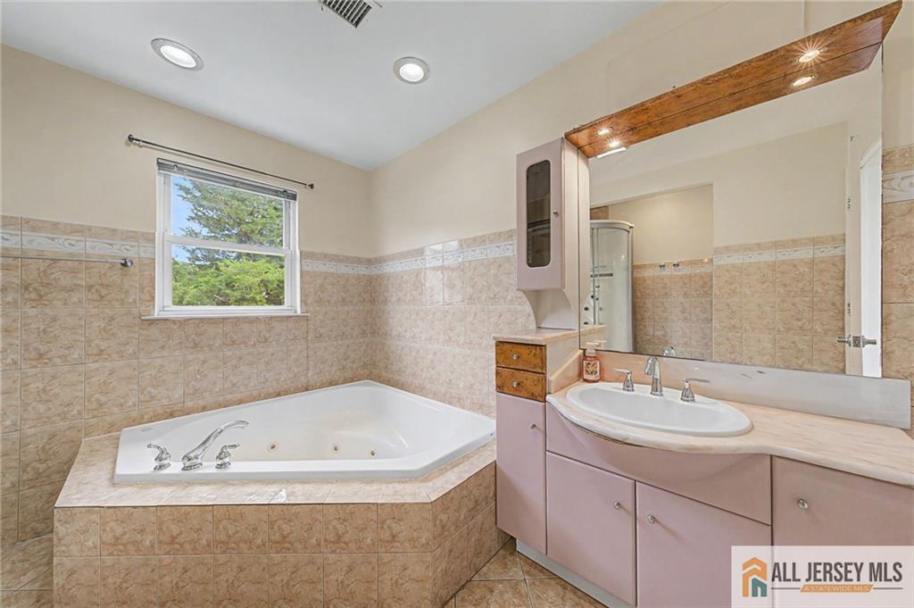 24 Belmont Avenue South River NJ 08882