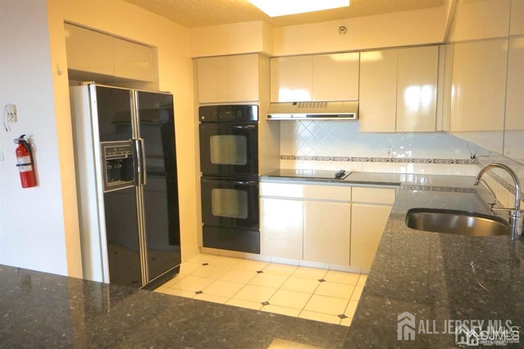 30 S Adelaide Avenue Highland Park NJ 08904