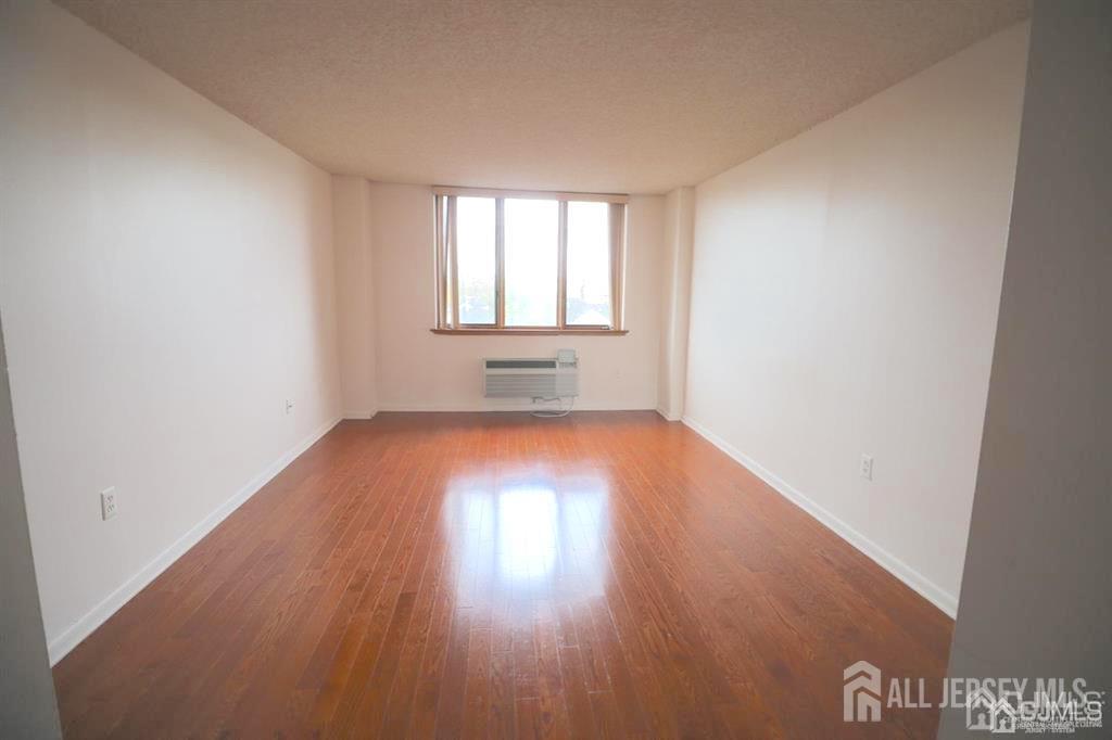 30 S Adelaide Avenue Highland Park NJ 08904