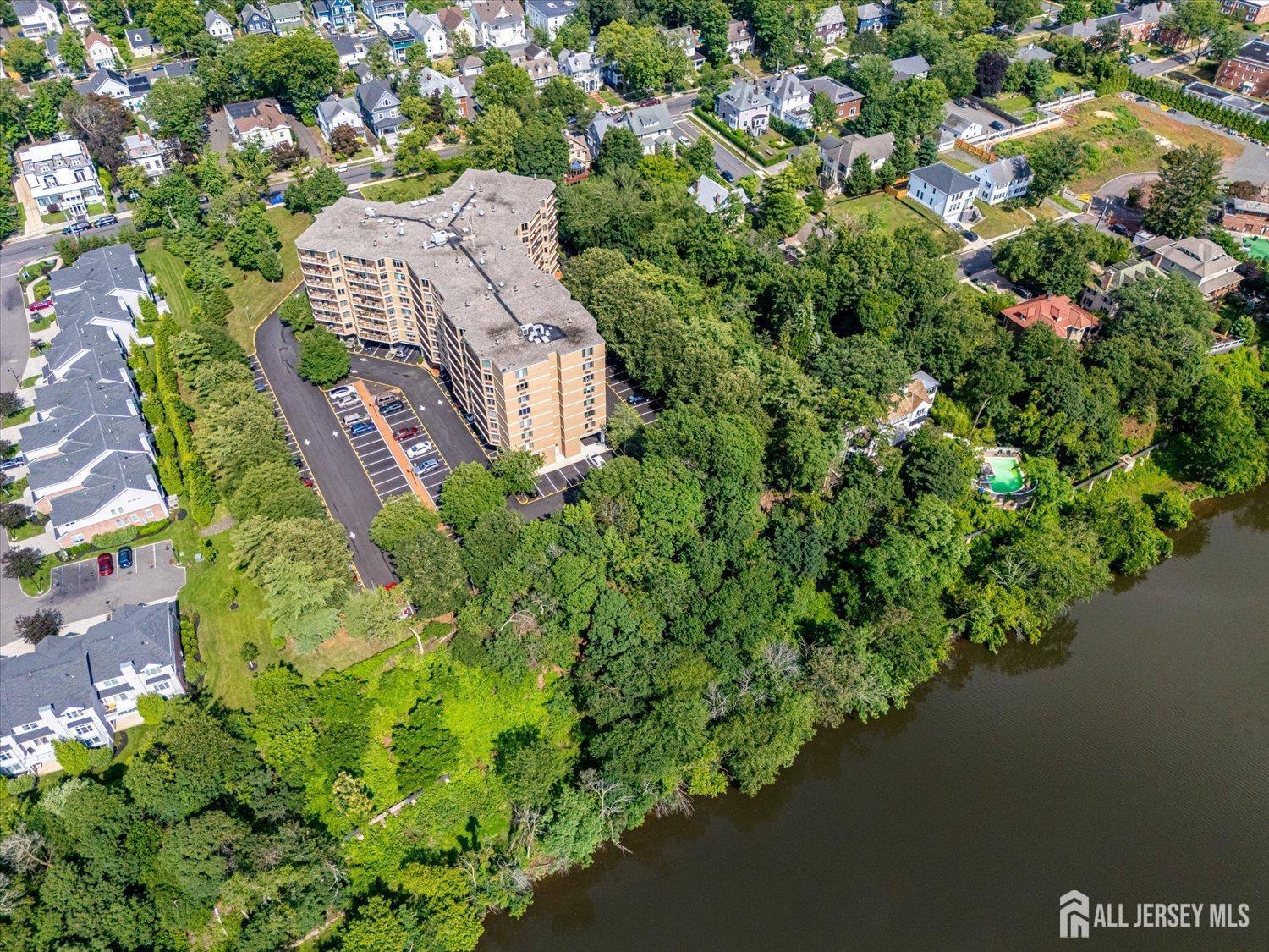 30 S Adelaide Avenue Highland Park NJ 08904