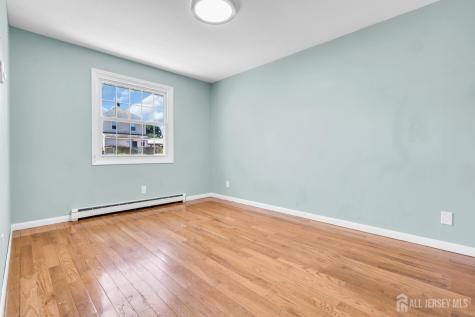 287 E Smith Street E Woodbridge Proper NJ 07095