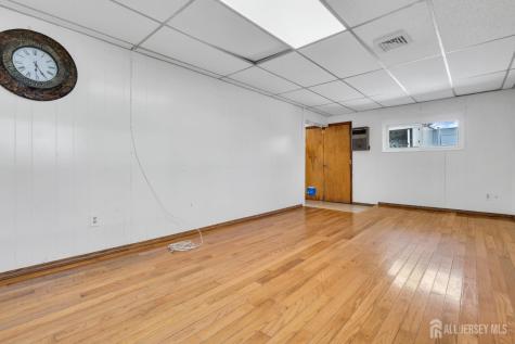 287 E Smith Street E Woodbridge Proper NJ 07095