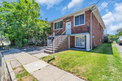 287 E Smith Street E Woodbridge Proper NJ 07095