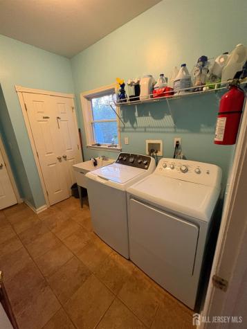 1 Harmony Lane Mansfield NJ 07840