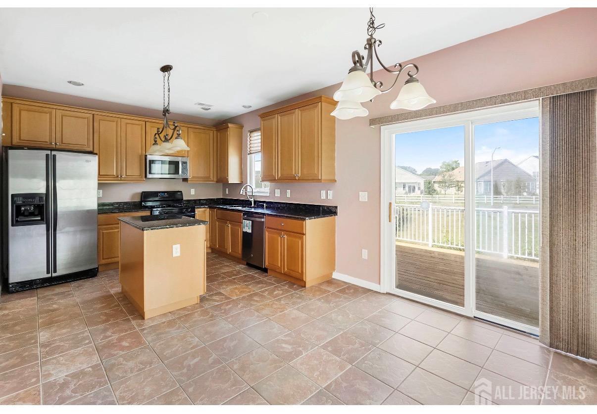50 Wlodarczyk Place Sayreville NJ 08859