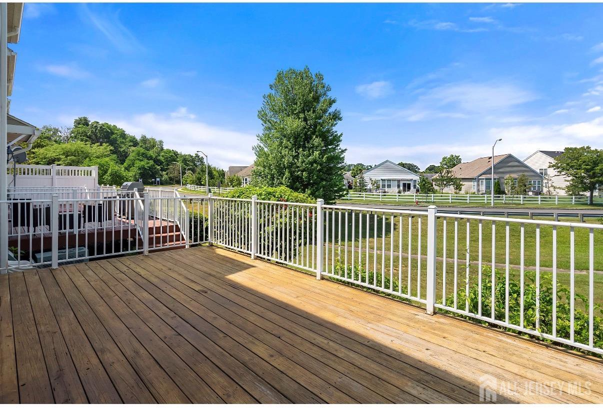 50 Wlodarczyk Place Sayreville NJ 08859
