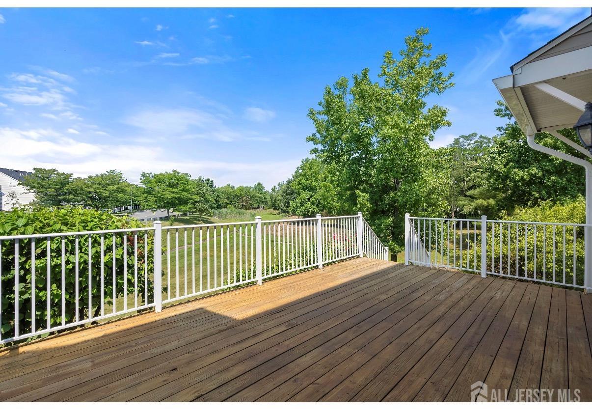 50 Wlodarczyk Place Sayreville NJ 08859