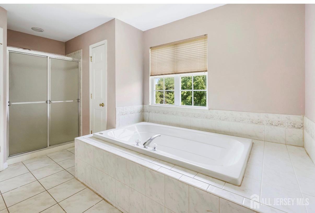50 Wlodarczyk Place Parlin NJ 08859